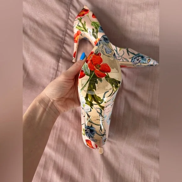 Aldo floral heels size 9 - Picture 4 of 4